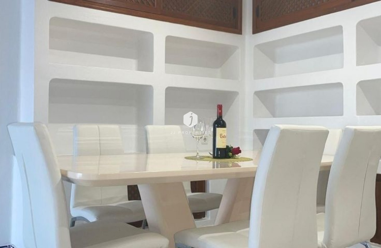 Tweedehands - Appartement / flat -
Torrevieja - Costa Blanca