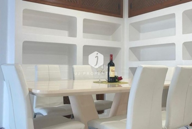 Tweedehands - Appartement / flat -
Torrevieja - Costa Blanca