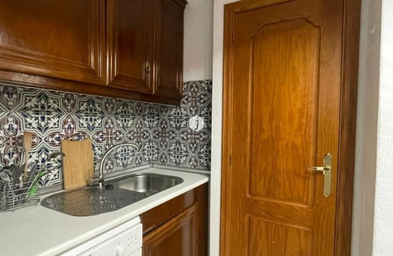 Tweedehands - Appartement / flat -
Torrevieja - Costa Blanca