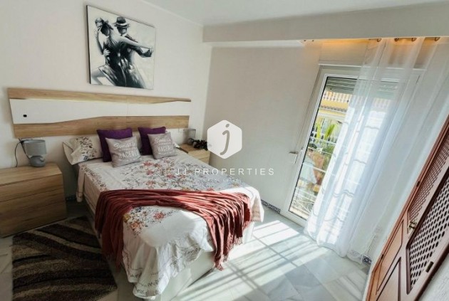 Tweedehands - Appartement / flat -
Torrevieja - Costa Blanca