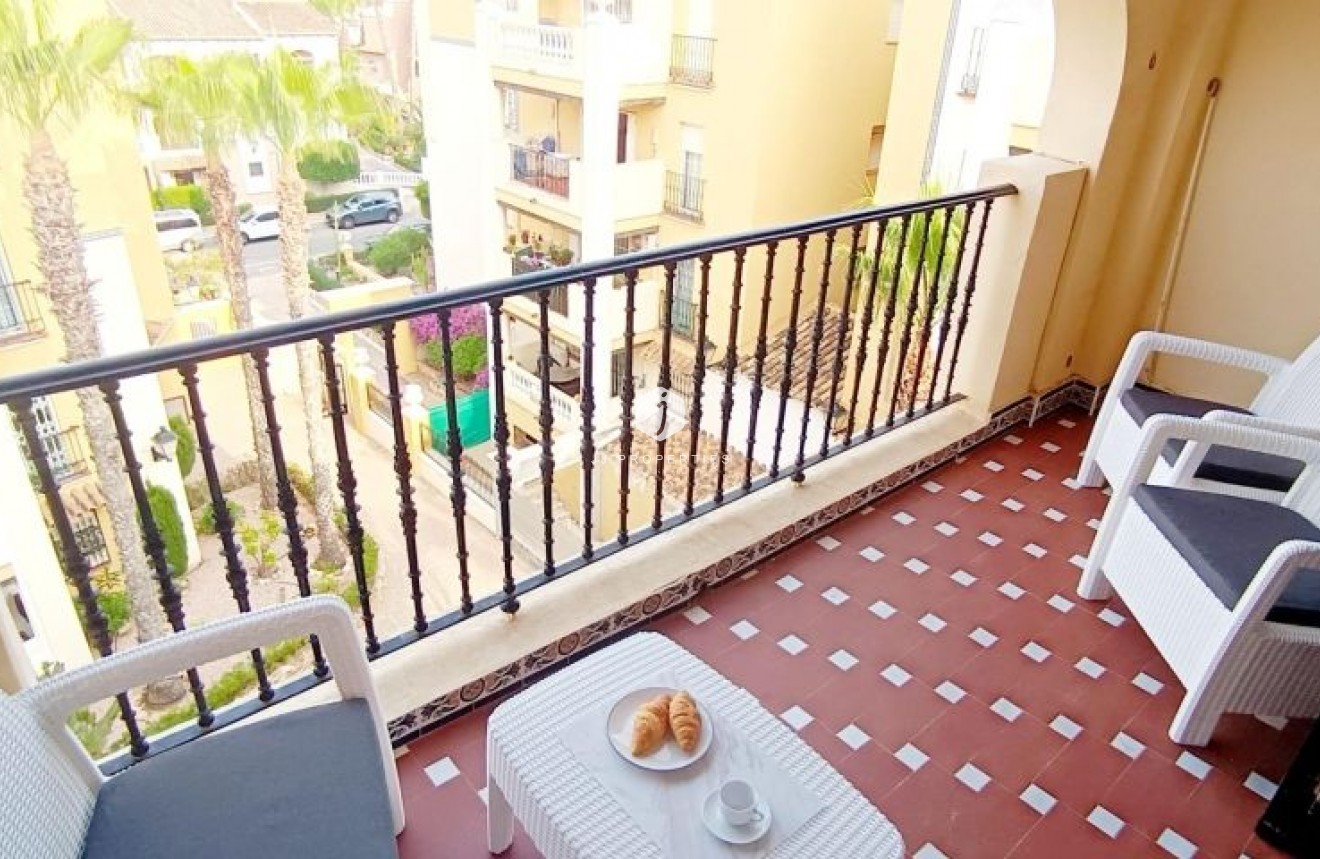 Tweedehands - Appartement / flat -
Torrevieja - Costa Blanca