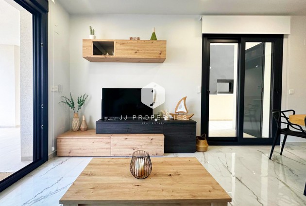 Tweedehands - Appartement / flat -
Torrevieja - Costa Blanca