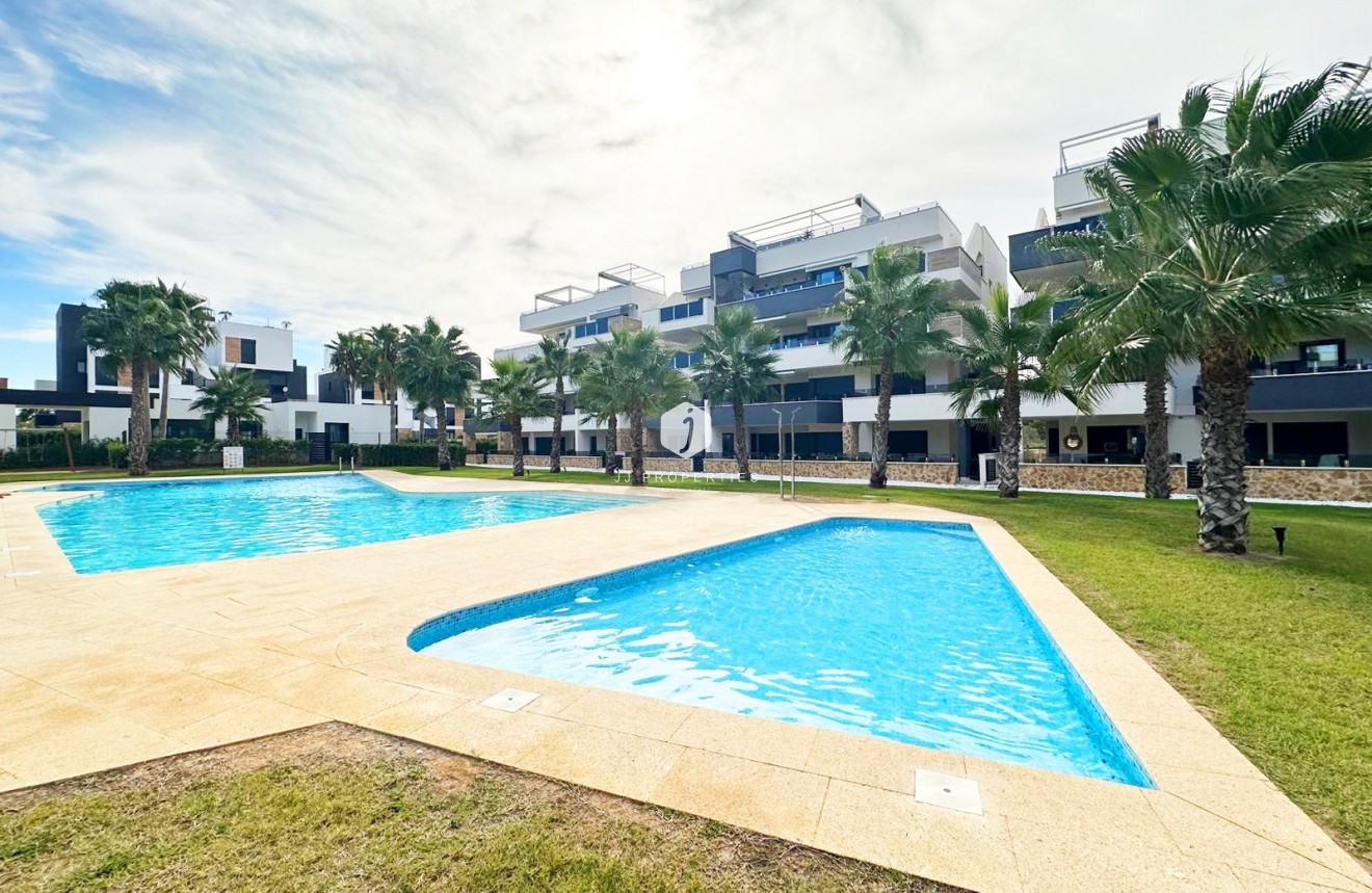 Tweedehands - Appartement / flat -
Torrevieja - Costa Blanca