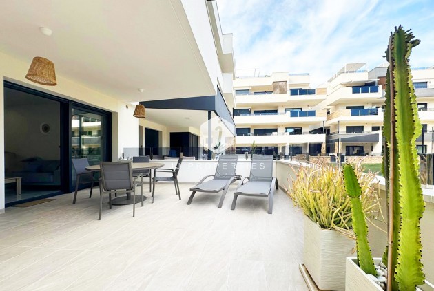 Tweedehands - Appartement / flat -
Torrevieja - Costa Blanca