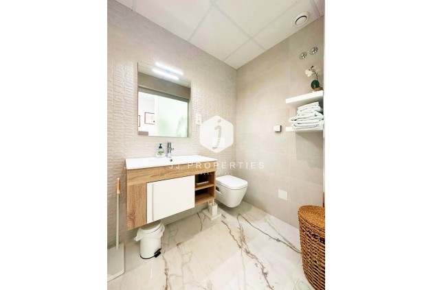 Tweedehands - Appartement / flat -
Torrevieja - Costa Blanca