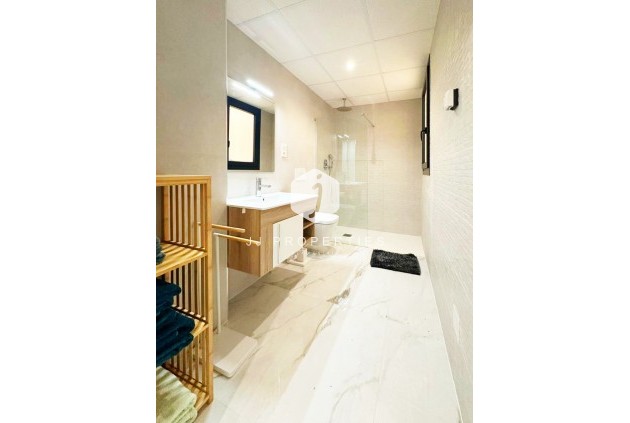 Tweedehands - Appartement / flat -
Torrevieja - Costa Blanca