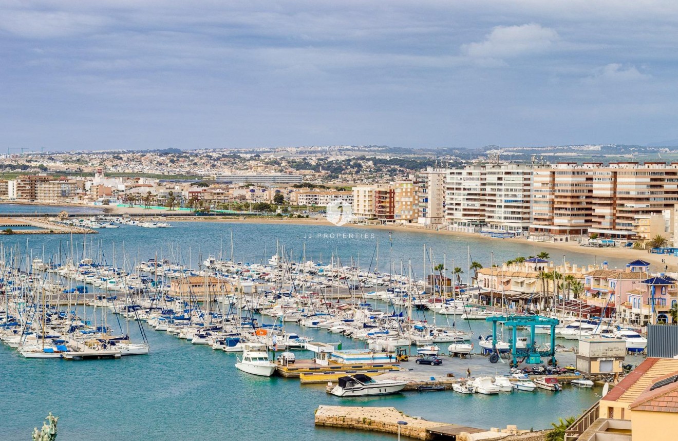 Aus zweiter Hand - Wohnung -
Torrevieja - Acequion