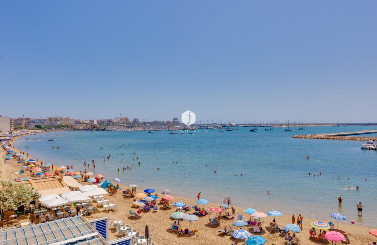 Aus zweiter Hand - Wohnung -
Torrevieja - Acequion