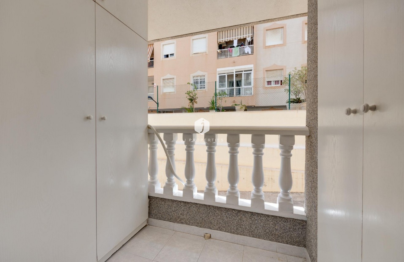 Aus zweiter Hand - Wohnung -
Torrevieja - Acequion