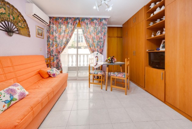 Aus zweiter Hand - Wohnung -
Torrevieja - Acequion
