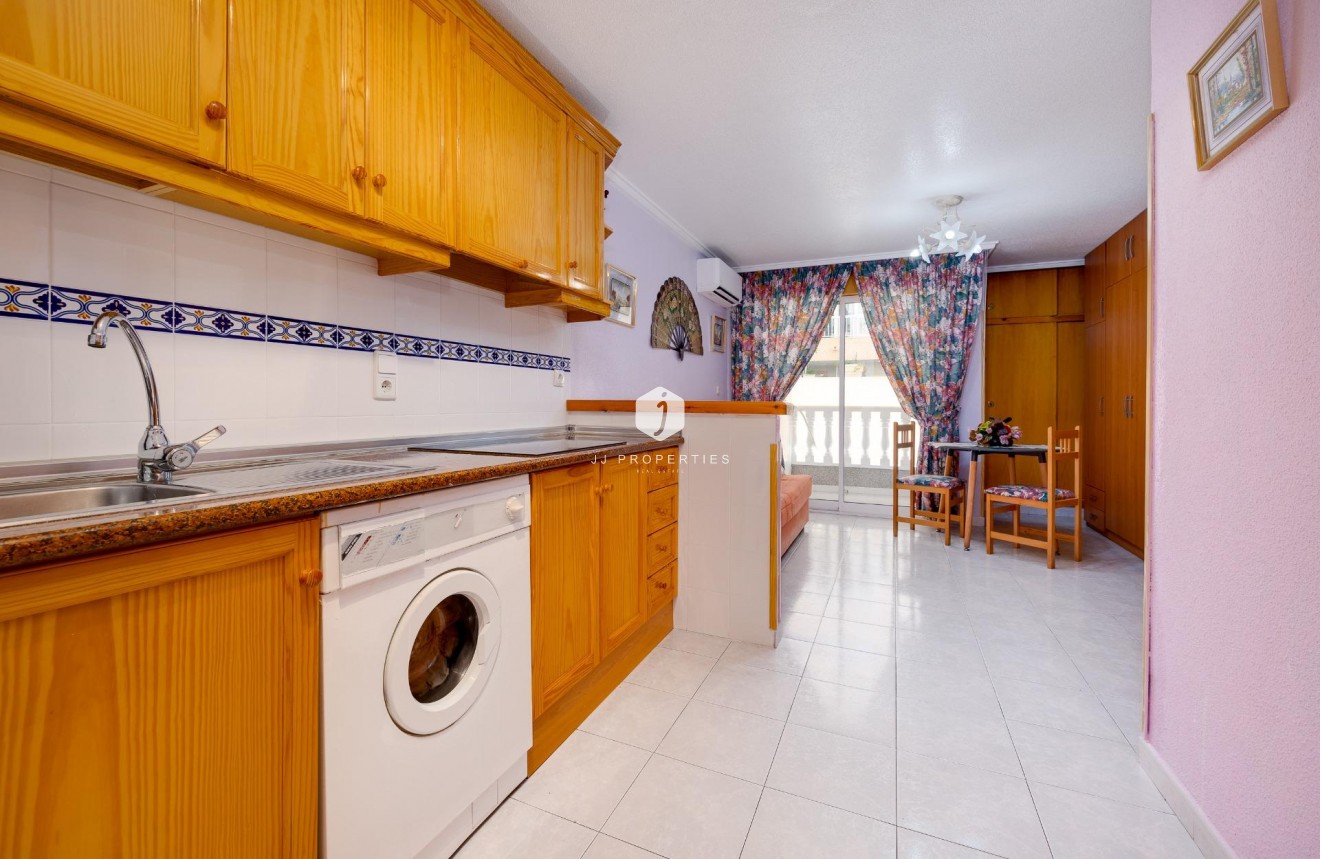 Aus zweiter Hand - Wohnung -
Torrevieja - Acequion