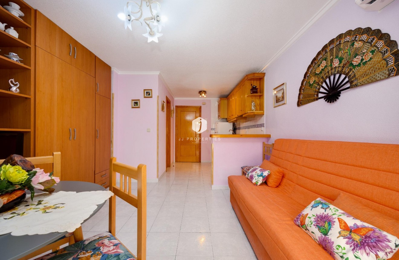 Aus zweiter Hand - Wohnung -
Torrevieja - Acequion