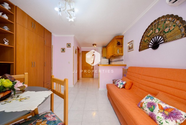 Aus zweiter Hand - Wohnung -
Torrevieja - Acequion