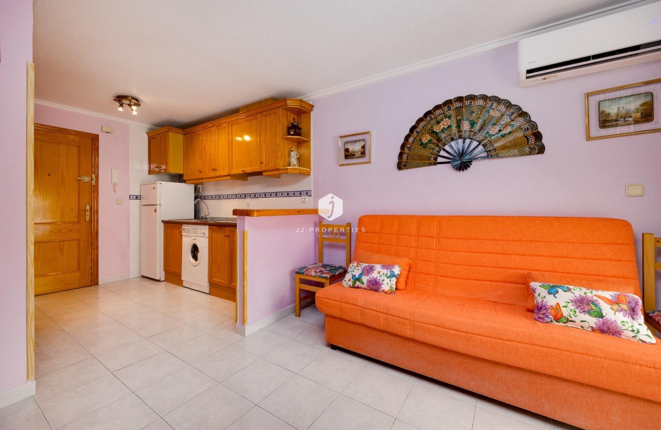 Aus zweiter Hand - Wohnung -
Torrevieja - Acequion
