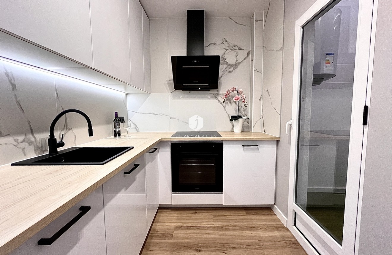 Tweedehands - Chalet -
Playa Flamenca - Costa Blanca