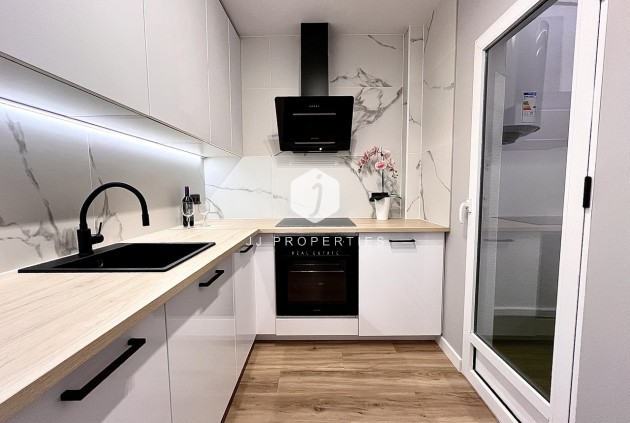 Tweedehands - Chalet -
Playa Flamenca - Costa Blanca