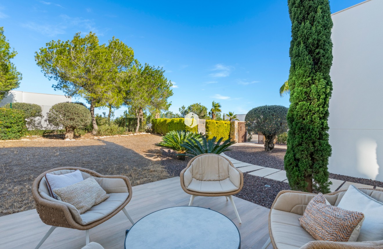 Tweedehands - Villa -
Dehesa de Campoamor - Costa Blanca
