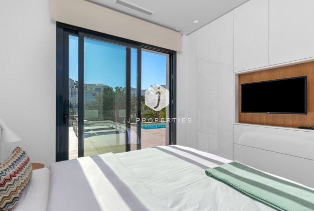 Tweedehands - Villa -
Dehesa de Campoamor - Costa Blanca