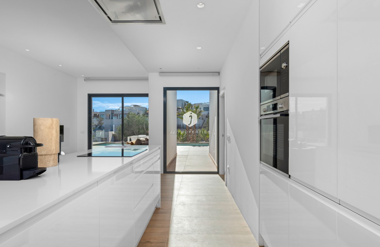 Tweedehands - Villa -
Dehesa de Campoamor - Costa Blanca