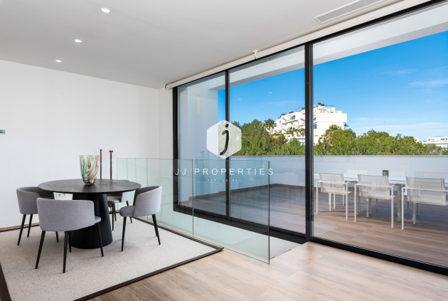 Tweedehands - Villa -
Dehesa de Campoamor - Costa Blanca