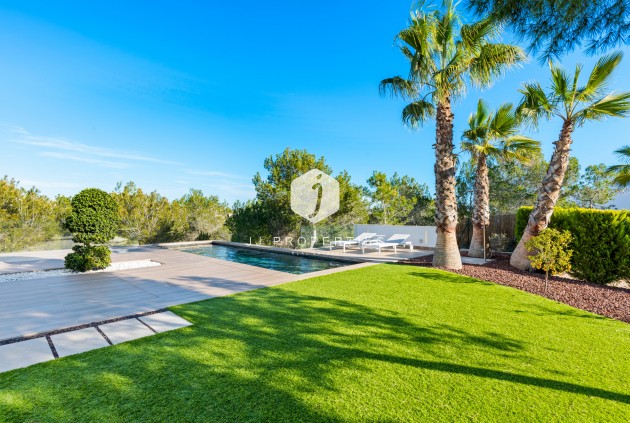 Tweedehands - Villa -
Dehesa de Campoamor - Costa Blanca