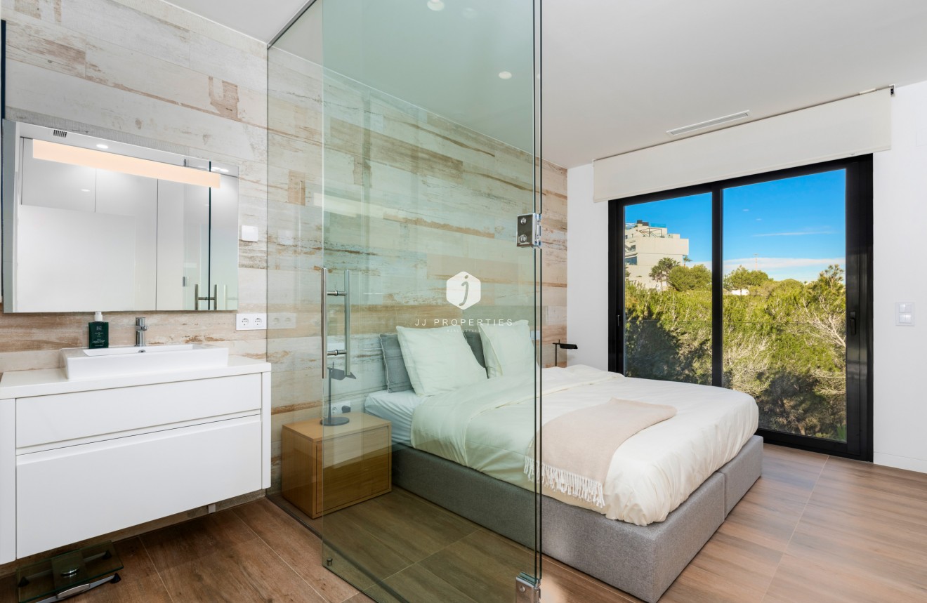 Tweedehands - Villa -
Dehesa de Campoamor - Costa Blanca