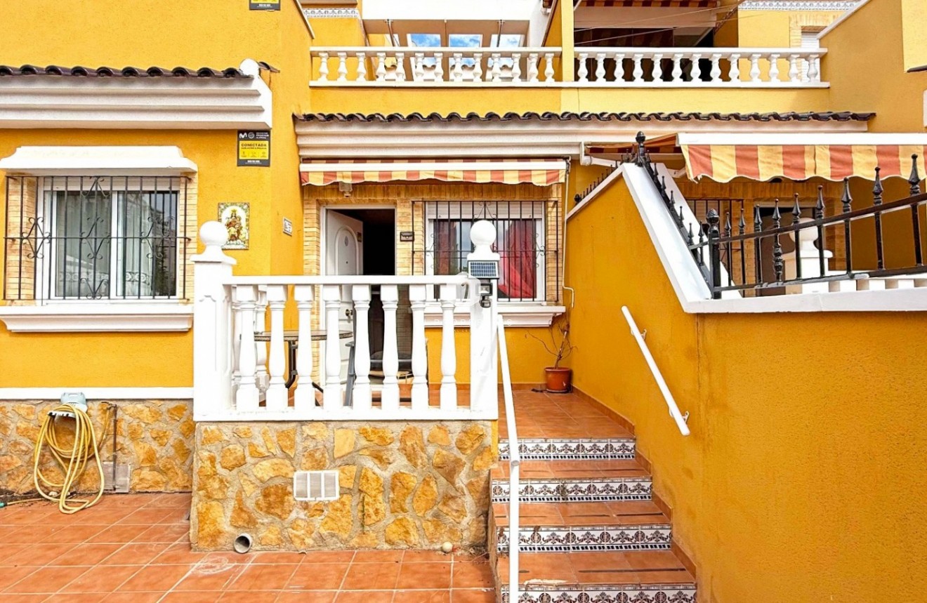 Tweedehands - Chalet -
Torrevieja - Costa Blanca