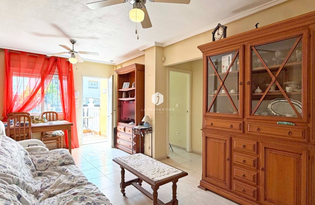 Tweedehands - Chalet -
Torrevieja - Costa Blanca