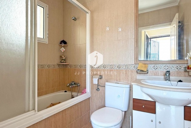 Tweedehands - Chalet -
Torrevieja - Costa Blanca