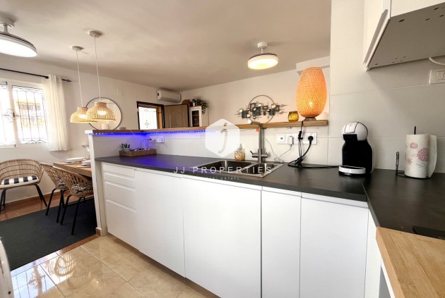 Tweedehands - Chalet -
San Miguel / Vistabella Golf - Inland