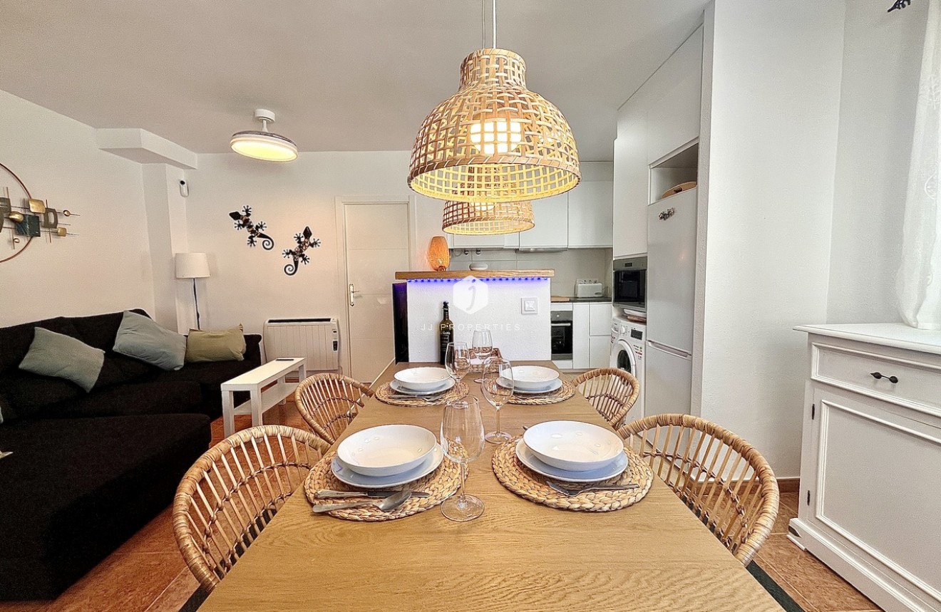 Tweedehands - Chalet -
San Miguel / Vistabella Golf - Inland