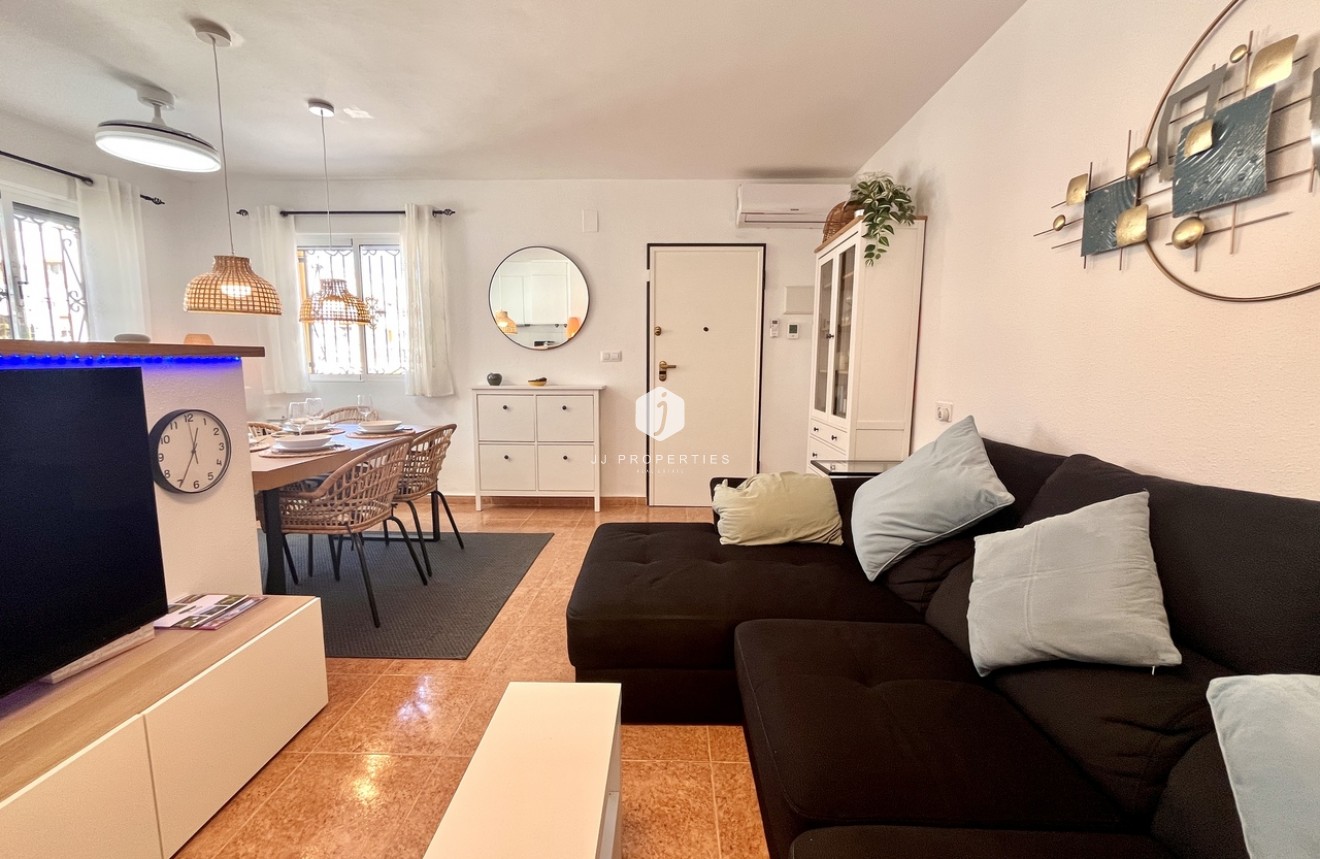 Tweedehands - Chalet -
San Miguel / Vistabella Golf - Inland