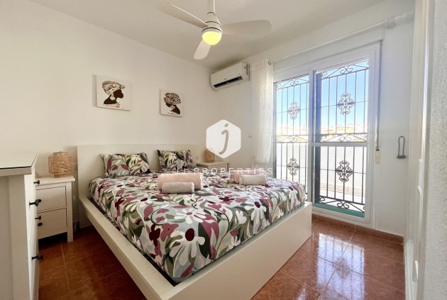 Tweedehands - Chalet -
San Miguel / Vistabella Golf - Inland