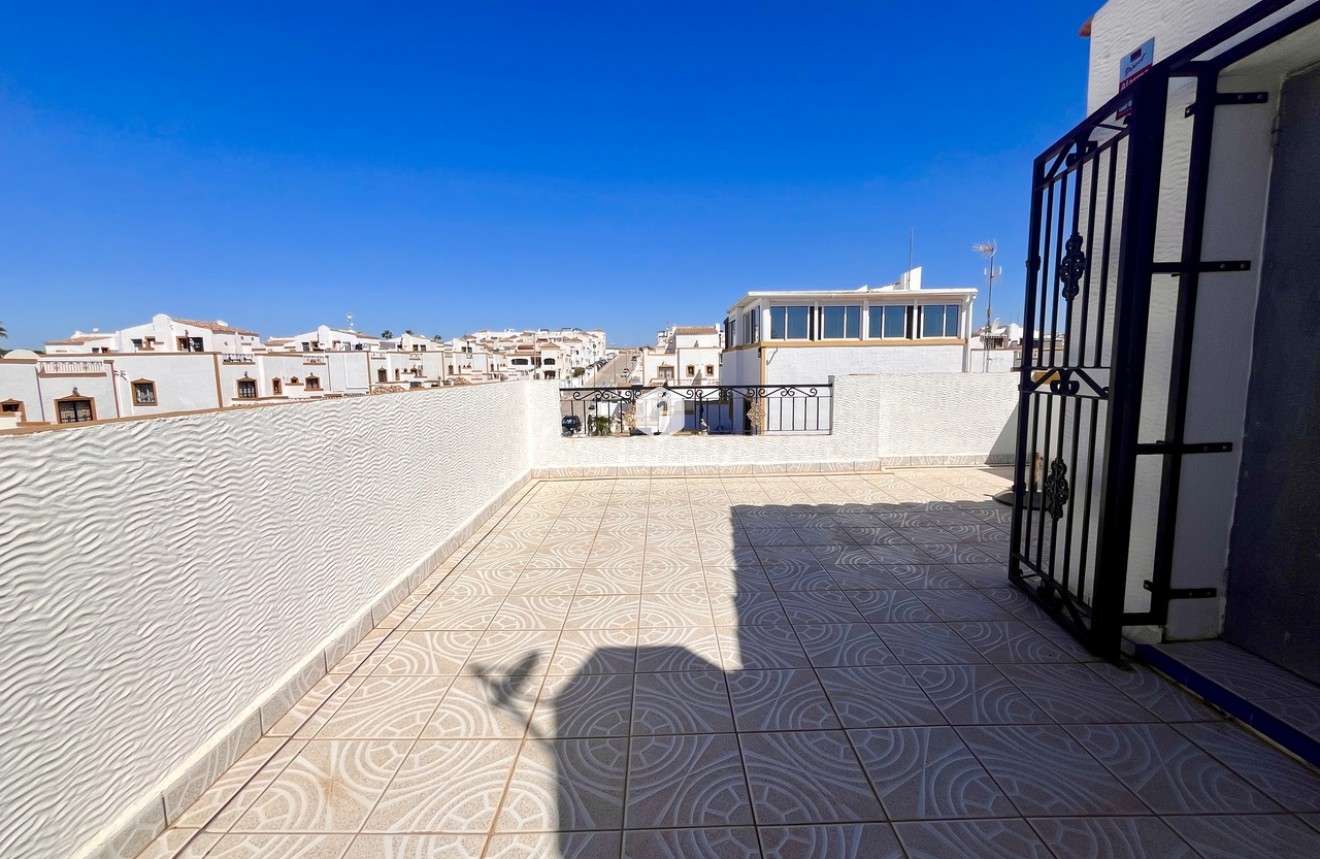 Tweedehands - Chalet -
San Miguel / Vistabella Golf - Inland