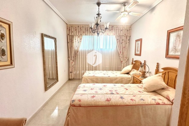 Tweedehands - Penthouse -
Torrevieja - Centro