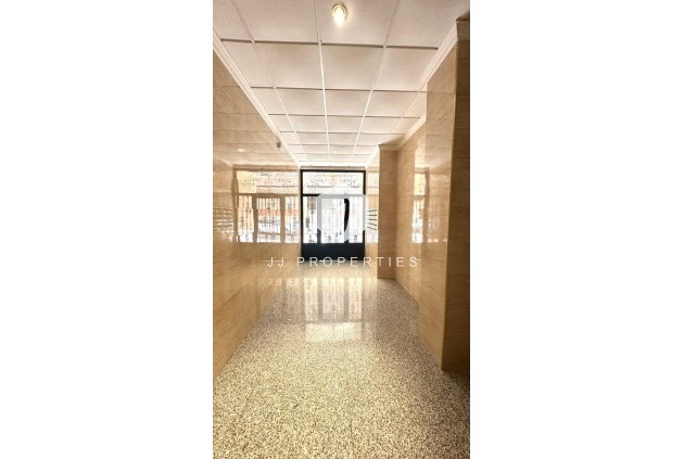 Tweedehands - Penthouse -
Torrevieja - Centro