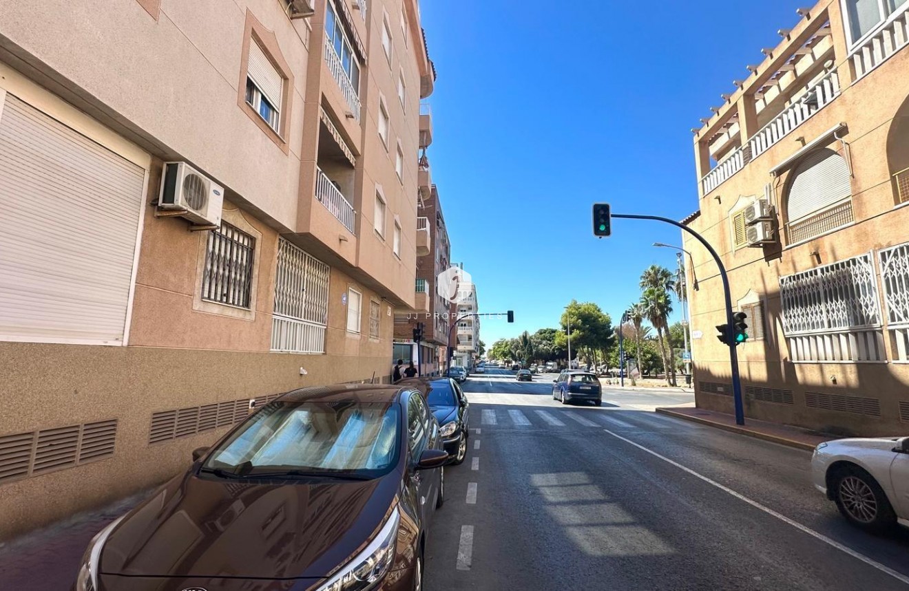 Tweedehands - Penthouse -
Torrevieja - Acequion