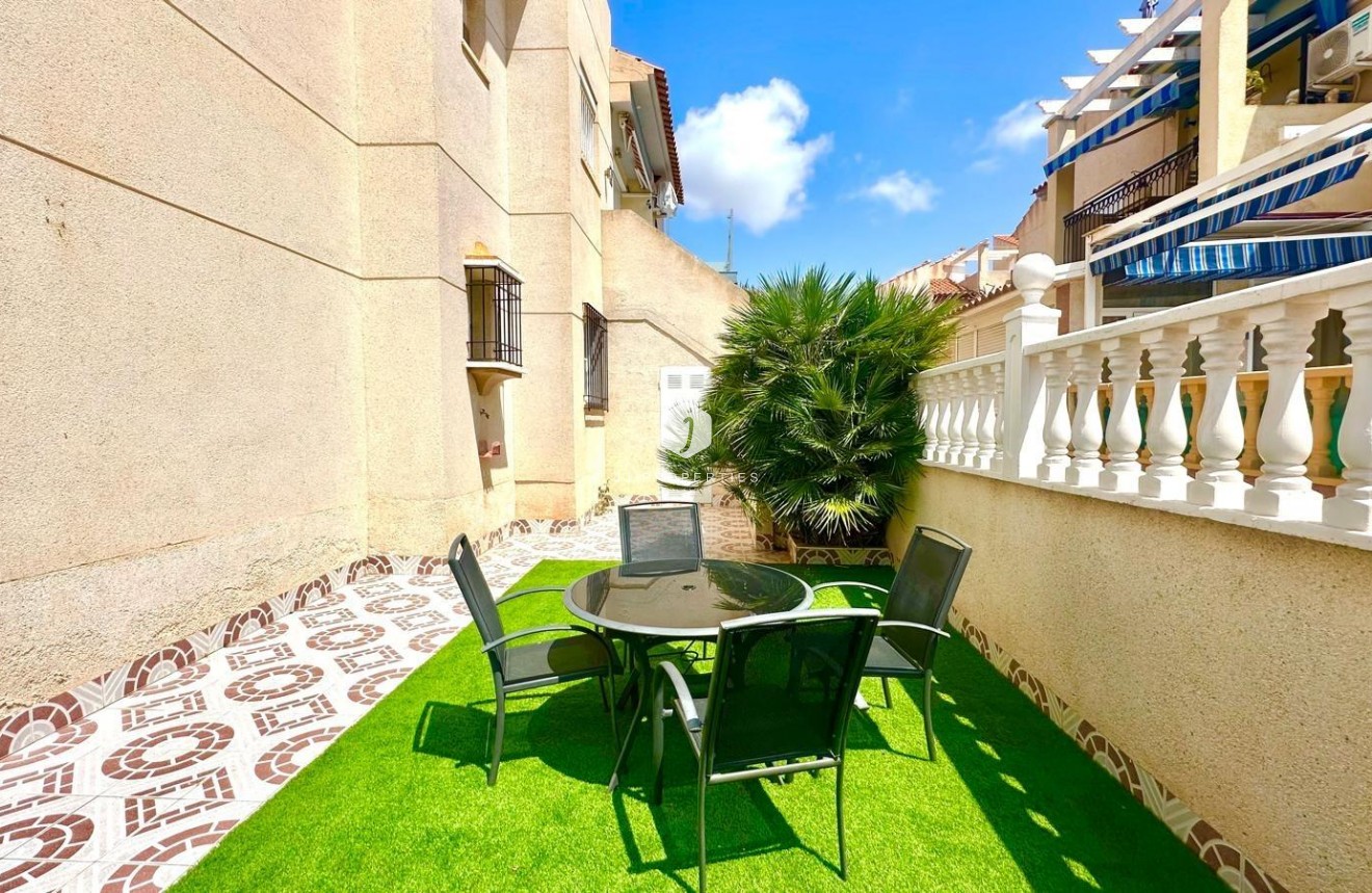 Resale - Apartment / flat -
Orihuela Costa - Playa Flamenca