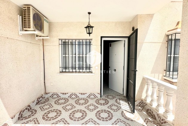 Resale - Apartment / flat -
Orihuela Costa - Playa Flamenca