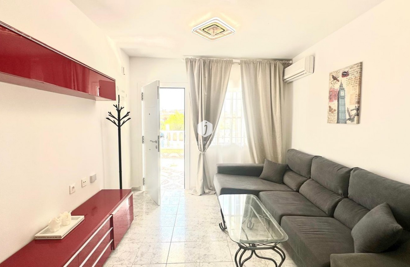 Resale - Apartment / flat -
Orihuela Costa - Playa Flamenca