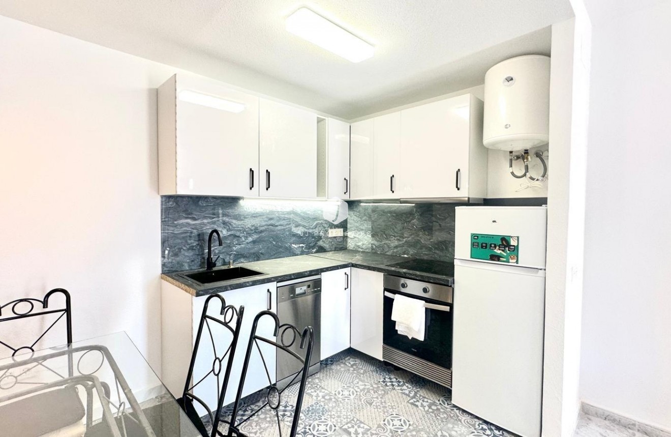 Resale - Apartment / flat -
Orihuela Costa - Playa Flamenca