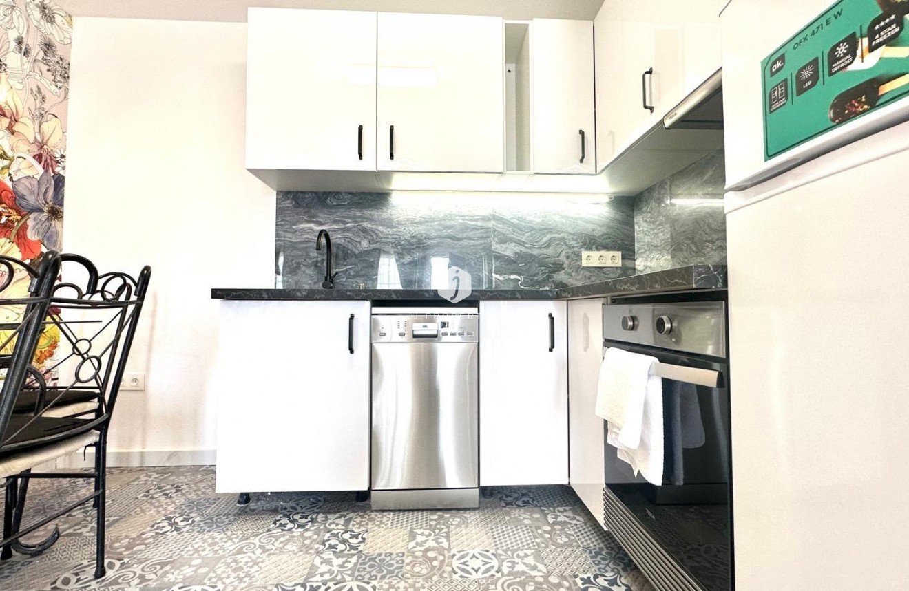 Resale - Apartment / flat -
Orihuela Costa - Playa Flamenca