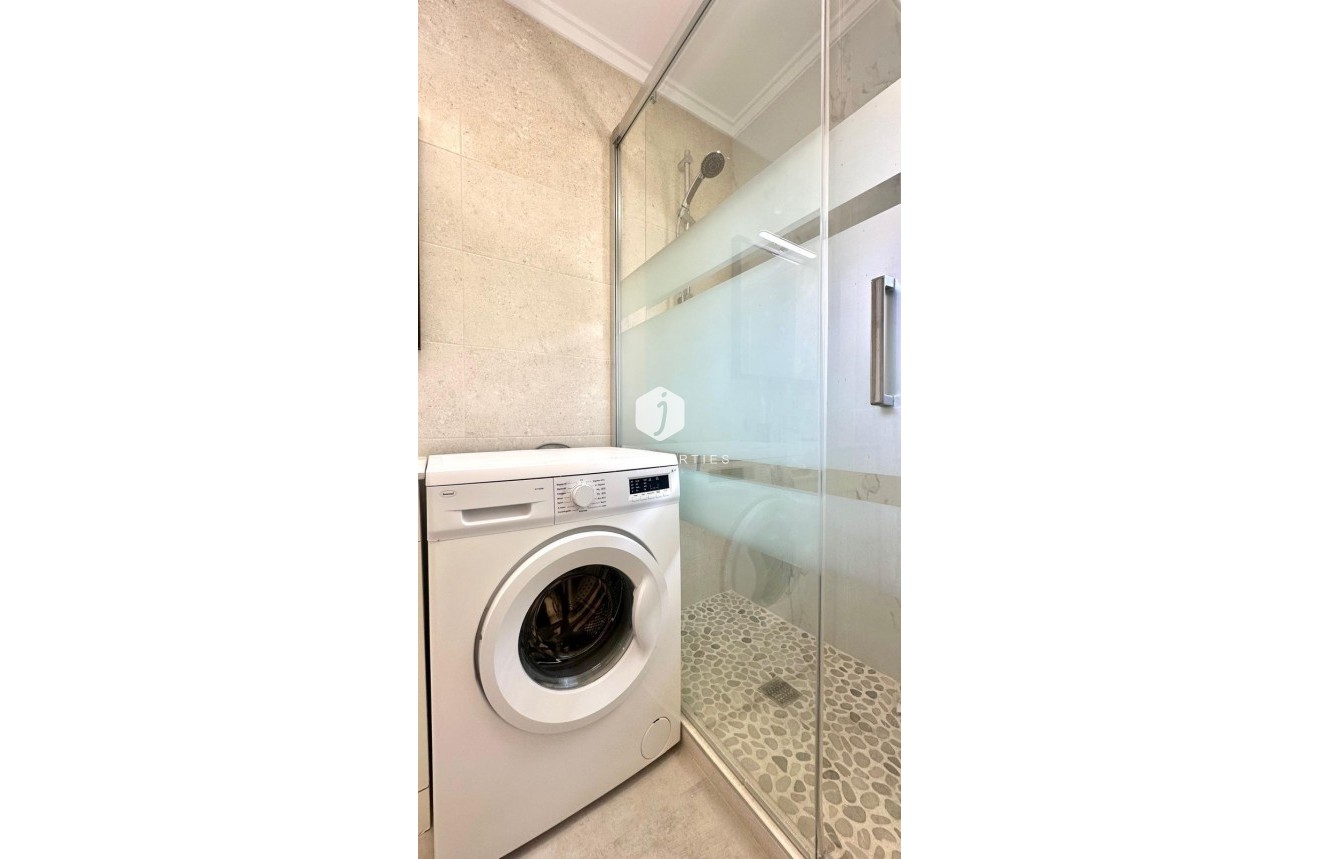 Resale - Apartment / flat -
Orihuela Costa - Playa Flamenca