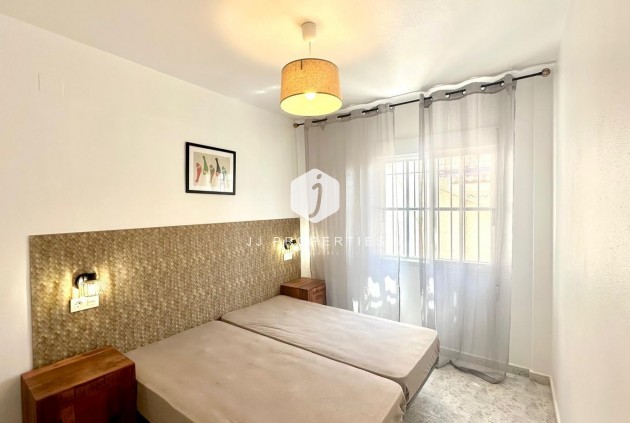 Resale - Apartment / flat -
Orihuela Costa - Playa Flamenca