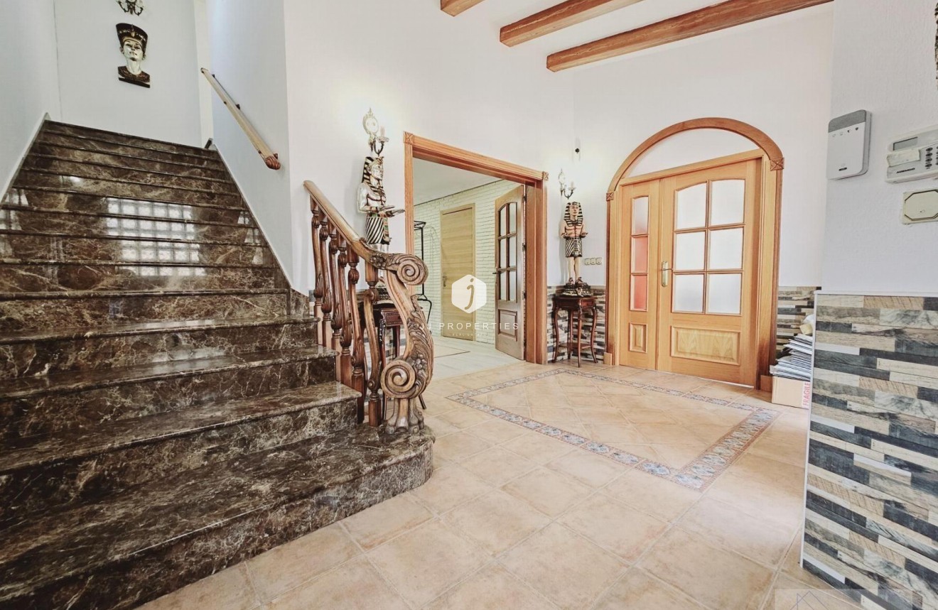 Tweedehands - Villa -
Torrevieja - La Siesta - El Salado - Torreta