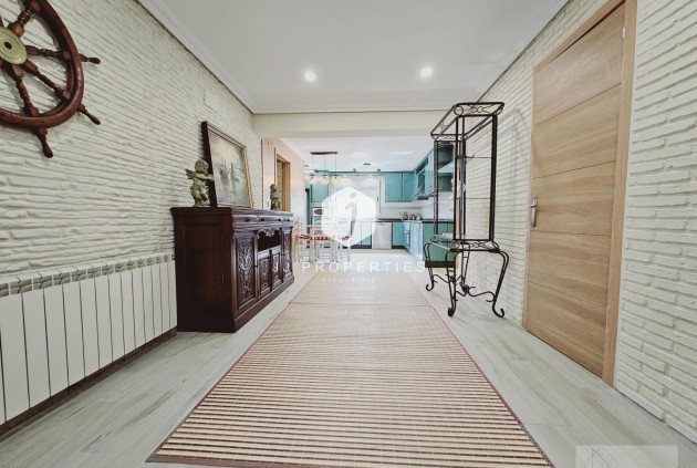 Tweedehands - Villa -
Torrevieja - La Siesta - El Salado - Torreta