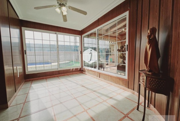 Tweedehands - Villa -
Torrevieja - La Siesta - El Salado - Torreta