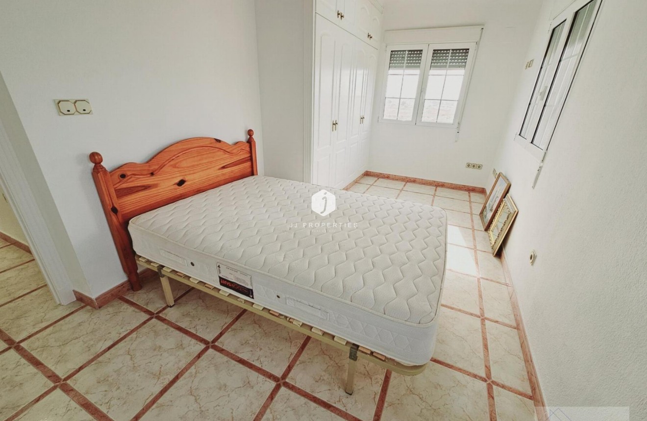 Tweedehands - Villa -
Torrevieja - La Siesta - El Salado - Torreta