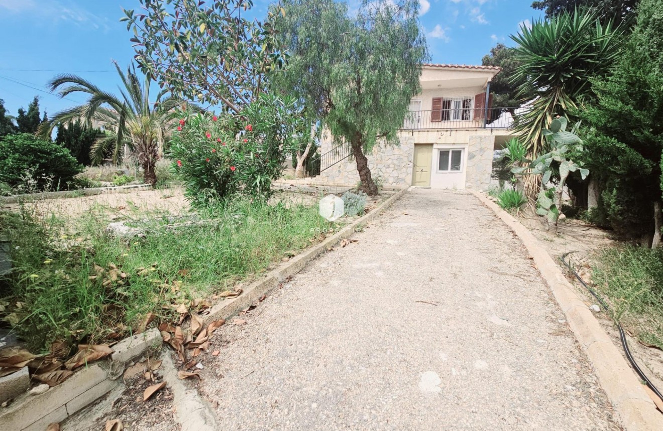 Segunda mano - Villa -
Torrevieja - Los Balcones - Los Altos del Edén