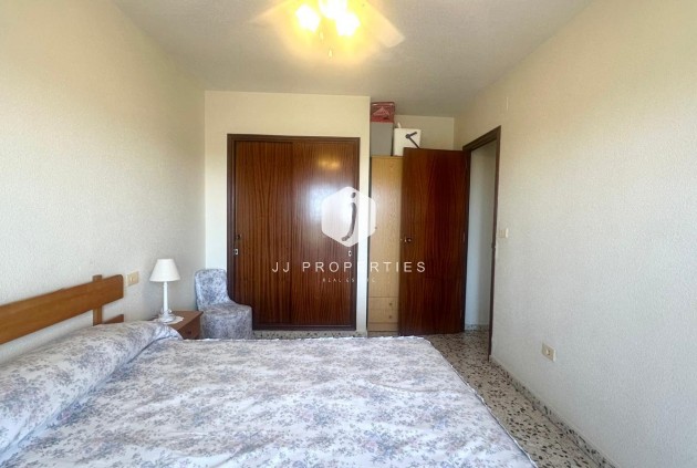 Tweedehands - Appartement / flat -
Torrevieja - Punta prima